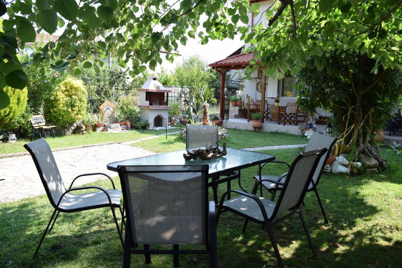 Garden'S Villa Leptokarya  Exterior photo